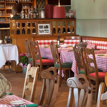 Landgasthof Zur Eiche Hotel *